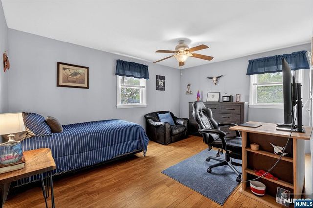 7 Spier Drive, Livingston, NJ 07039