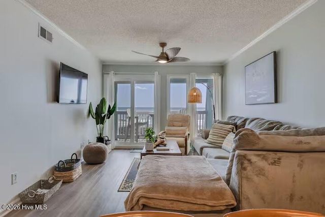 918 Carolina Beach Avenue N Unit 3f, Carolina Beach, NC 28428