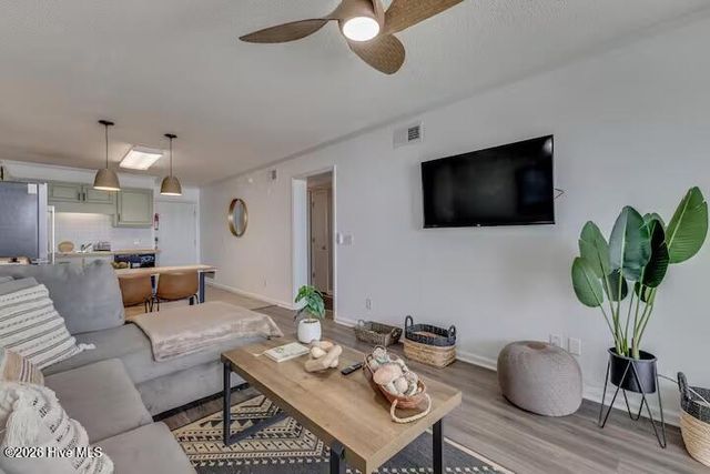 918 Carolina Beach Avenue N Unit 3f, Carolina Beach, NC 28428