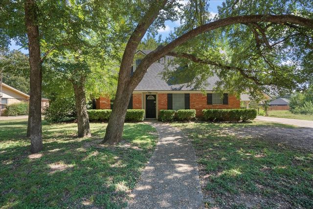 421 Forrest Lane, Corsicana, TX 75110