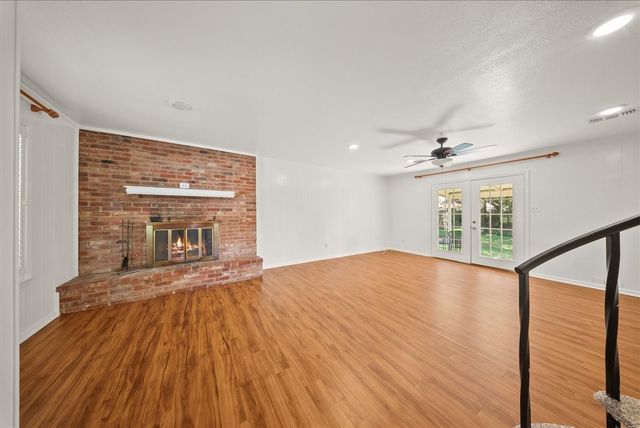 421 Forrest Lane, Corsicana, TX 75110