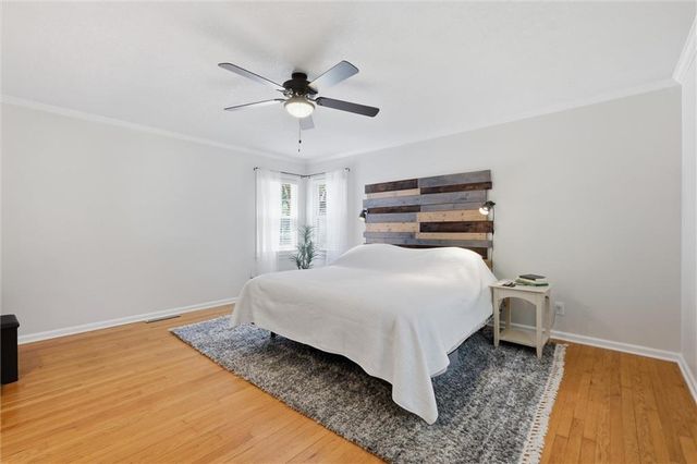 636 Hillside Avenue, Liberty, MO 64068