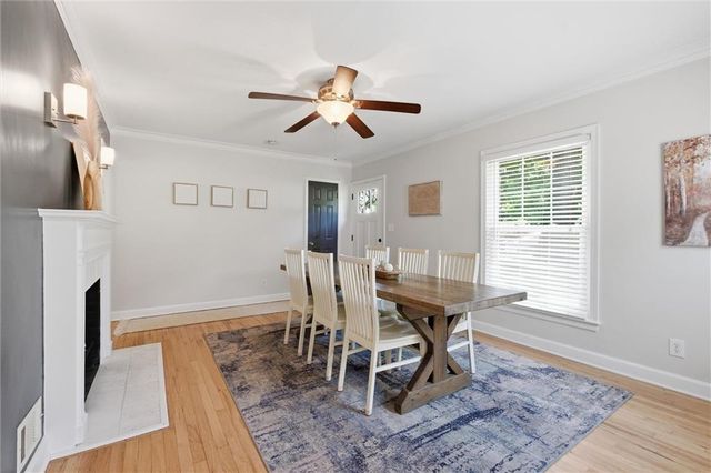 636 Hillside Avenue, Liberty, MO 64068