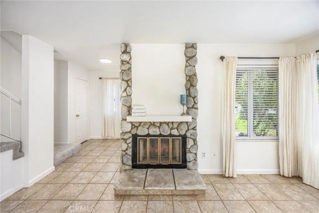 1926 S Starfire Ave, Corona, CA 92879