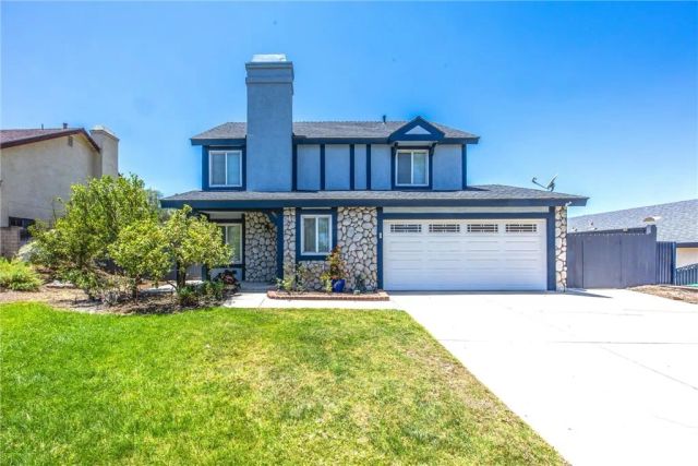 1926 S Starfire Ave, Corona, CA 92879