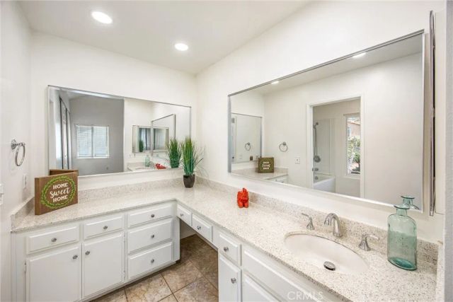 1926 S Starfire Ave, Corona, CA 92879