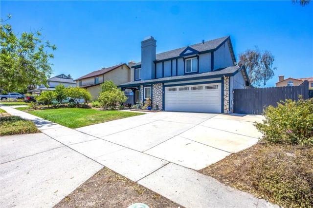 1926 S Starfire Ave, Corona, CA 92879