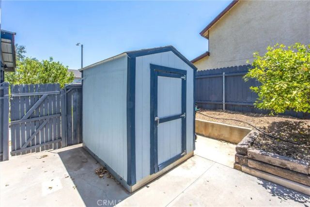 1926 S Starfire Ave, Corona, CA 92879