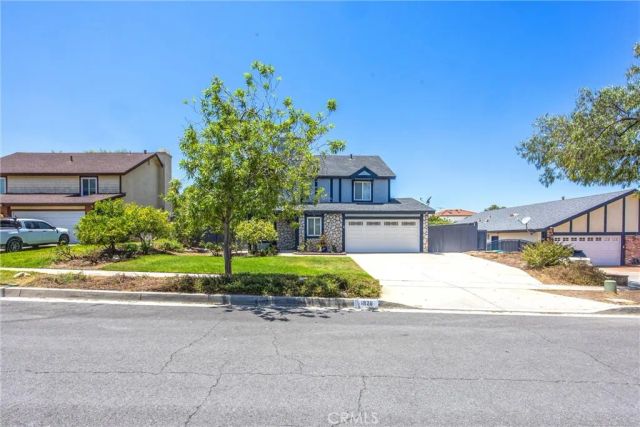 1926 S Starfire Ave, Corona, CA 92879