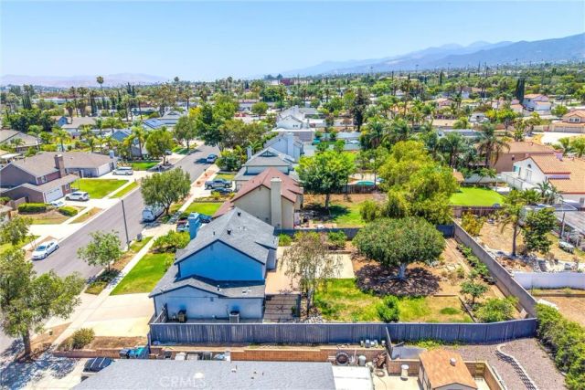 1926 S Starfire Ave, Corona, CA 92879