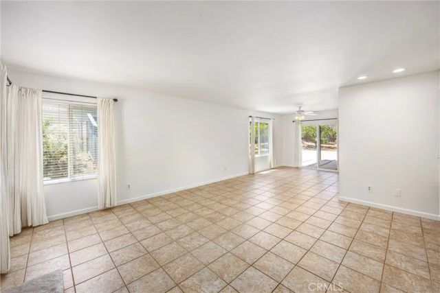 1926 S Starfire Ave, Corona, CA 92879