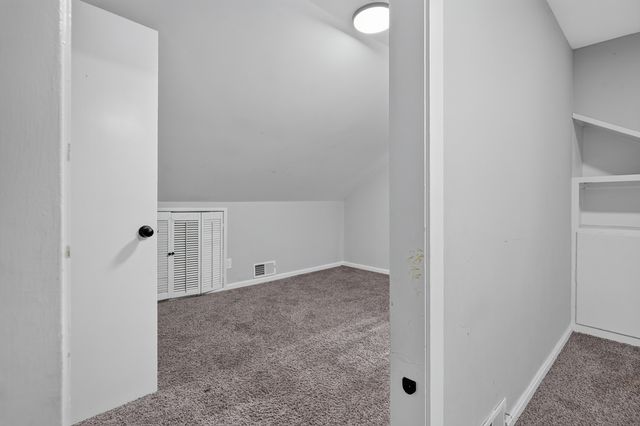 7945 W 91st Street, Hickory Hills, IL 60457