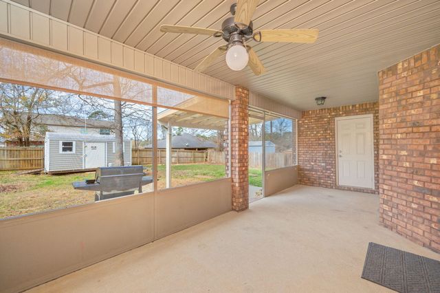 5655 North Brook Drive, Crestview, FL 32539