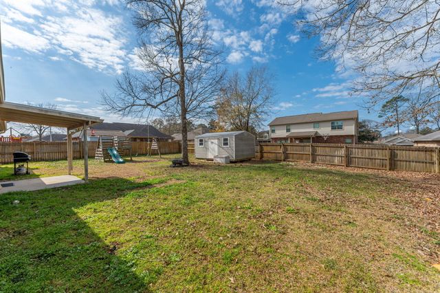 5655 North Brook Drive, Crestview, FL 32539