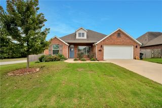 4371 Sonoma Falls Street, Fayetteville, AR 72701