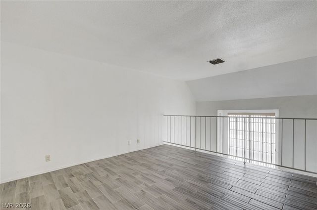 6542 Ironbark Lane, Las Vegas, NV 89107