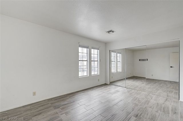 6542 Ironbark Lane, Las Vegas, NV 89107