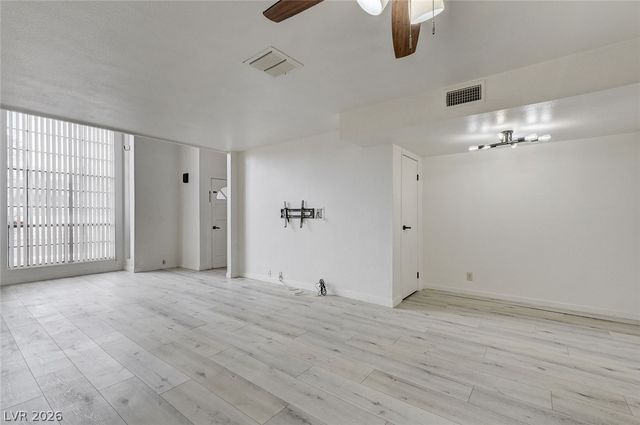 6542 Ironbark Lane, Las Vegas, NV 89107