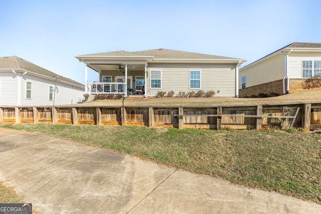 315 Pebble Beach Drive, Perry, GA 31069