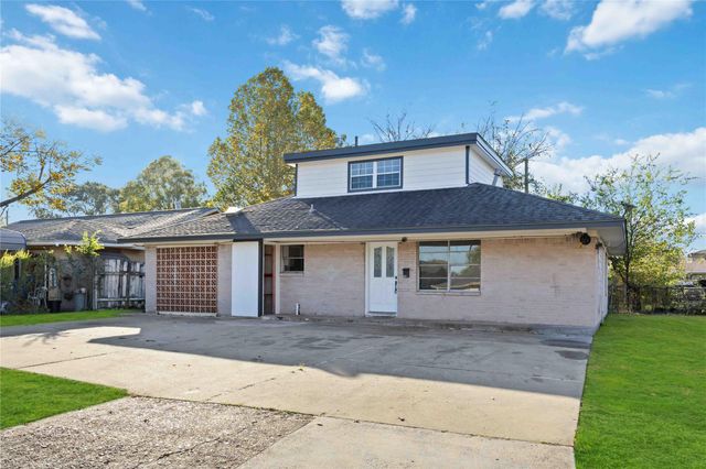 3304 Bluefield Drive, Pasadena, TX 77503