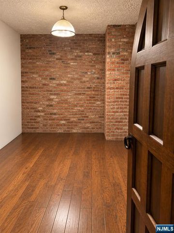 120 White Pine Court U114, Paramus, NJ 07652