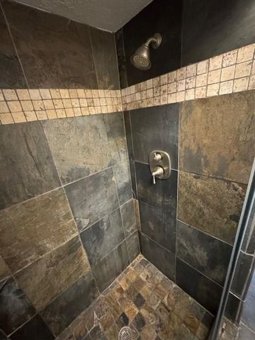 143 Red Oak Lane, Conroe, TX 77304