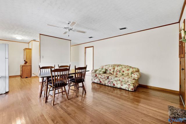 6141 Sherry Drive, Guntersville, AL 35976