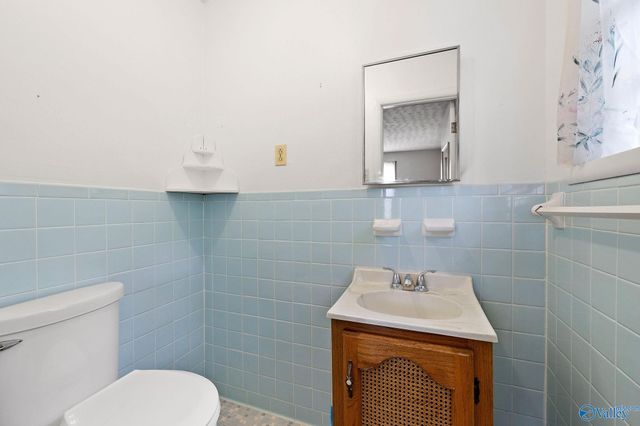 6141 Sherry Drive, Guntersville, AL 35976