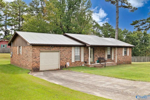6141 Sherry Drive, Guntersville, AL 35976