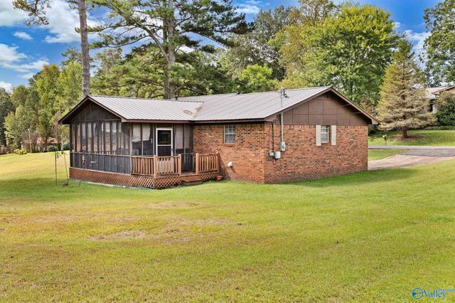 6141 Sherry Drive, Guntersville, AL 35976