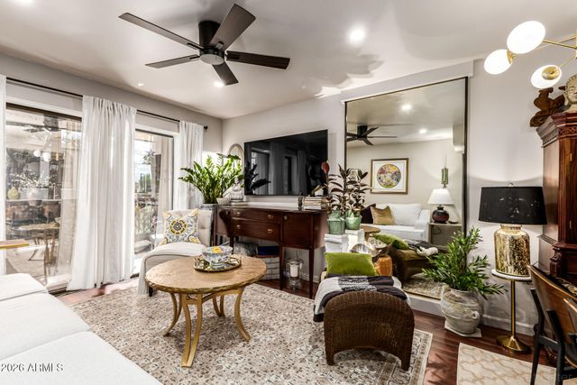 3033 E DEVONSHIRE Avenue 1032, Phoenix, AZ 85016