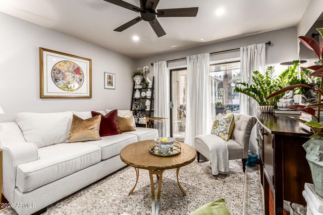 3033 E DEVONSHIRE Avenue 1032, Phoenix, AZ 85016