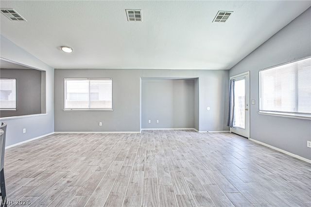 8986 Manalang Road, Las Vegas, NV 89123