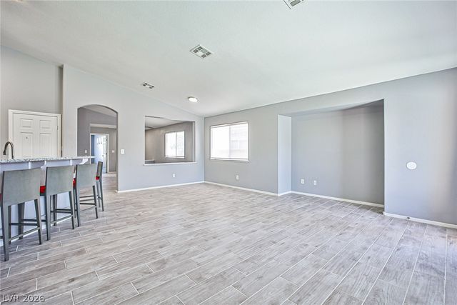 8986 Manalang Road, Las Vegas, NV 89123