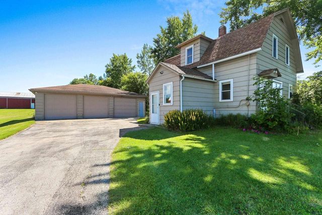 6104 BADER ROAD, Luxemburg, WI 54217