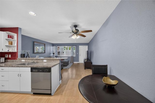 2715 NE 49th Street 103, Fort Lauderdale, FL 33308