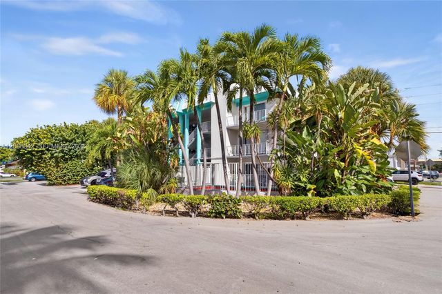 2715 NE 49th Street 103, Fort Lauderdale, FL 33308