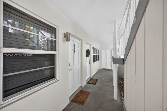 2715 NE 49th Street 103, Fort Lauderdale, FL 33308