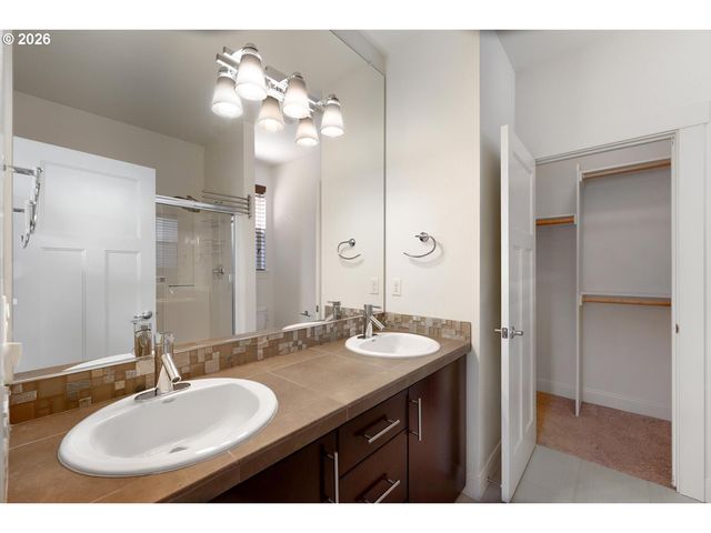 14340 Sw BURLWOOD Ln, Beaverton, OR 97005