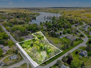 0 Silver Lake Road Road, Fenton Charter Township, MI 48451