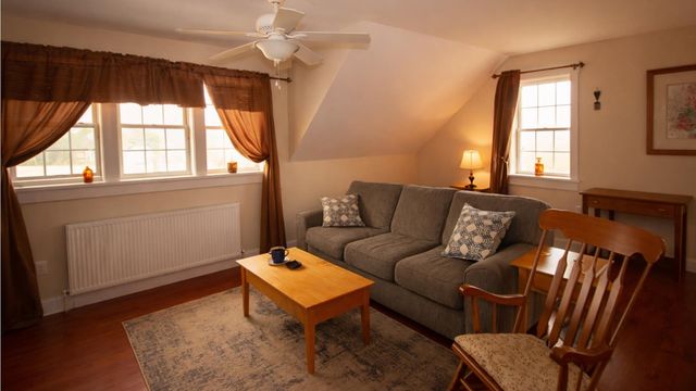77 Paradise Lane, Williamstown, VT 05679