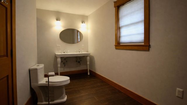 77 Paradise Lane, Williamstown, VT 05679