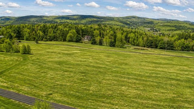 77 Paradise Lane, Williamstown, VT 05679