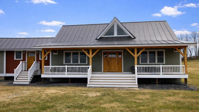 77 Paradise Lane, Williamstown, VT 05679