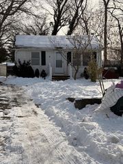 12 Cedarhurst Avenue, Selden, NY 11784