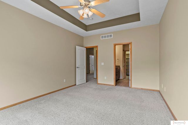 7683 Phares Drive, Lincoln, NE 68516