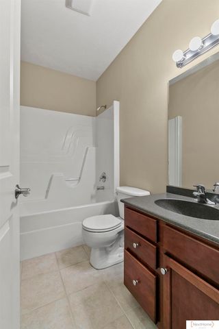 7683 Phares Drive, Lincoln, NE 68516