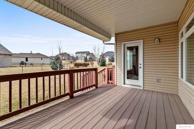 7683 Phares Drive, Lincoln, NE 68516
