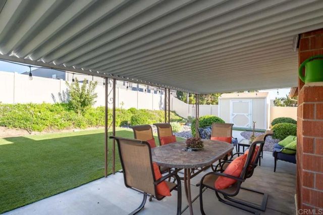 9649 Derald Rd, Santee, CA 92071