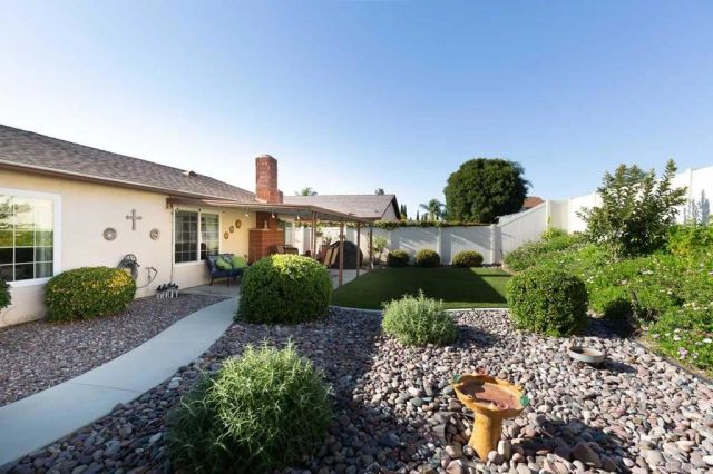 9649 Derald Rd, Santee, CA 92071